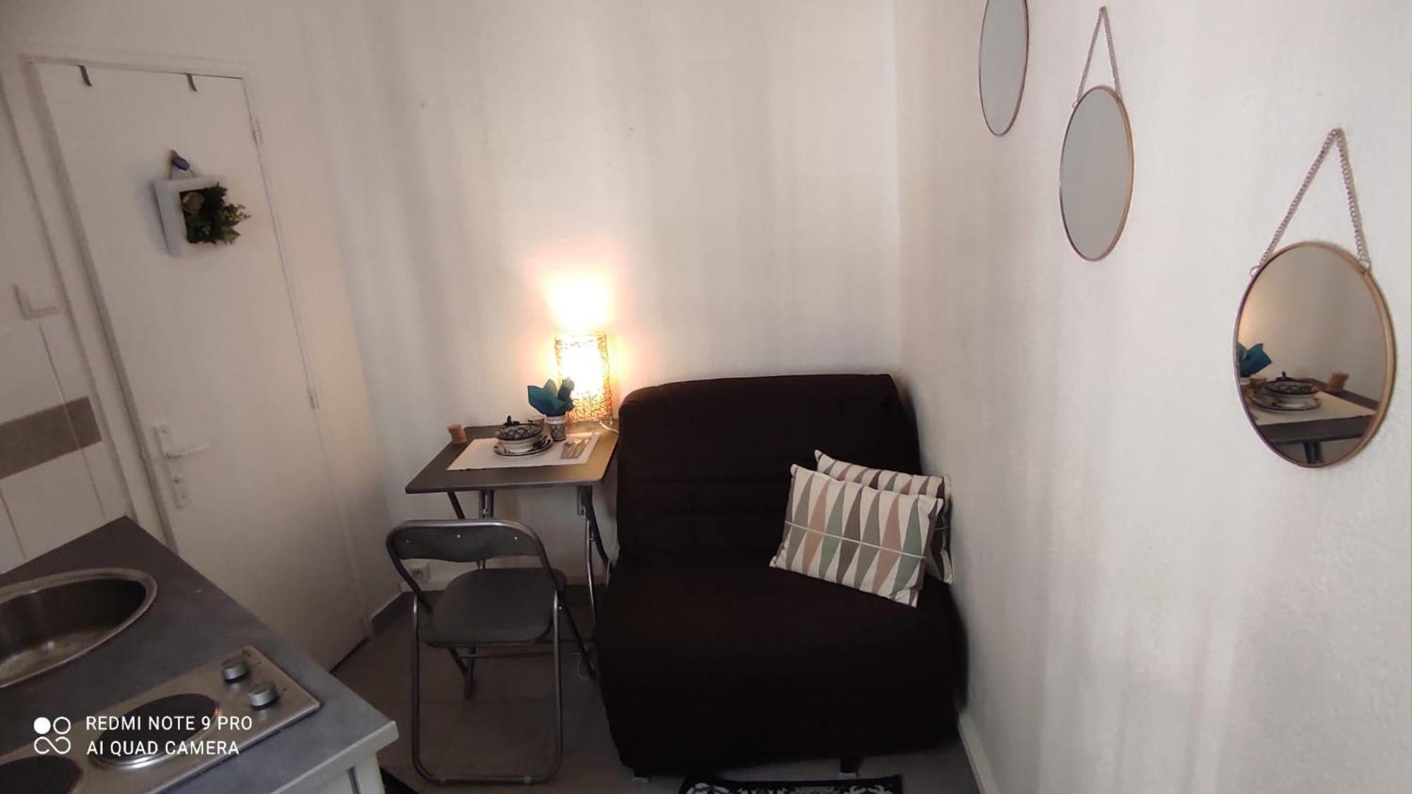 Le Mini Longchamp Apartment มาร์กเซย ภายนอก รูปภาพ